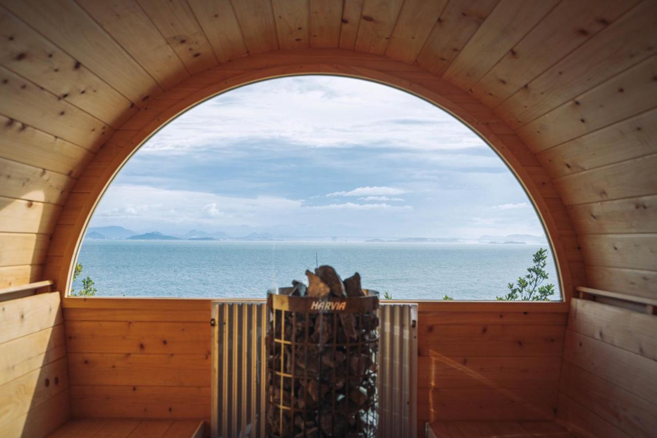 てんとうみ 渋川海岸グランピング Tentoumi Shibukawa Beach Glamping Tamana المظهر الخارجي الصورة